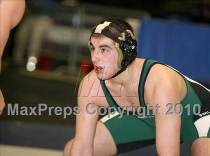 Thumbnail 2 in NYSPHSAA Championships (Division I Semifinals, 140-285) photogallery.