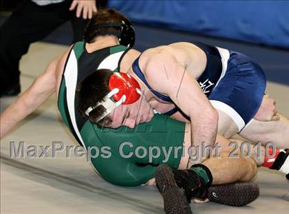 Thumbnail 3 in NYSPHSAA Championships (Division I Semifinals, 140-285) photogallery.