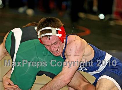 Thumbnail 1 in NYSPHSAA Championships (Division I Semifinals, 140-285) photogallery.