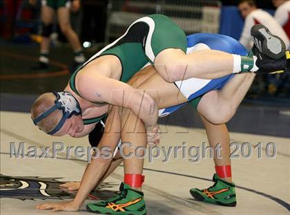 Thumbnail 2 in NYSPHSAA Championships (Division I Semifinals, 140-285) photogallery.