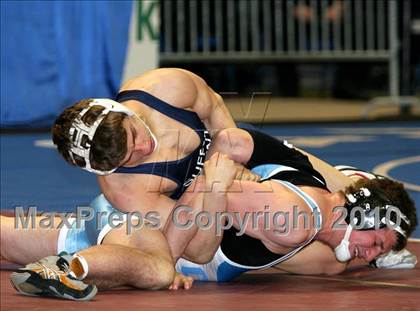 Thumbnail 2 in NYSPHSAA Championships (Division I Semifinals, 140-285) photogallery.