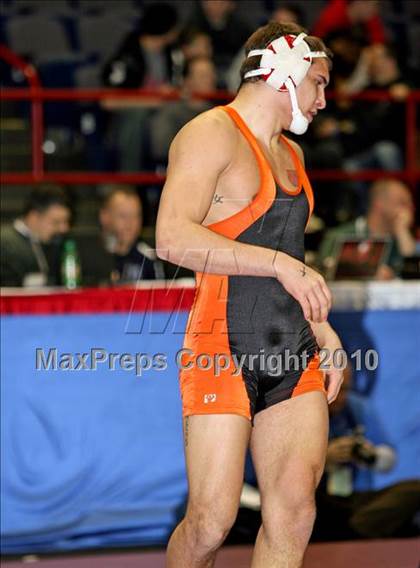 Thumbnail 3 in NYSPHSAA Championships (Division I Semifinals, 140-285) photogallery.