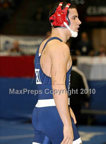 Thumbnail 2 in NYSPHSAA Championships (Division I Semifinals, 140-285) photogallery.