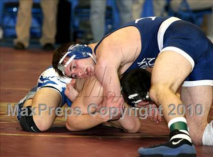 Thumbnail 2 in NYSPHSAA Championships (Division I Semifinals, 140-285) photogallery.