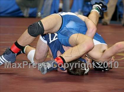 Thumbnail 1 in NYSPHSAA Championships (Division I Semifinals, 140-285) photogallery.