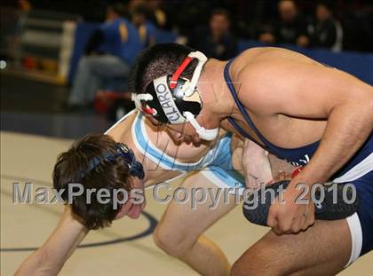 Thumbnail 3 in NYSPHSAA Championships (Division I Semifinals, 140-285) photogallery.