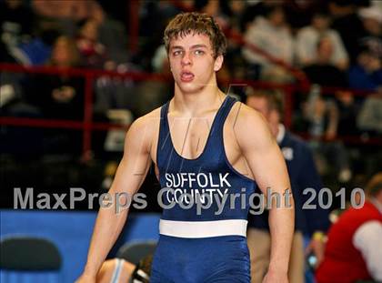 Thumbnail 3 in NYSPHSAA Championships (Division I Semifinals, 140-285) photogallery.