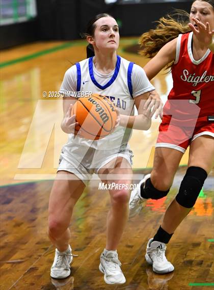 Thumbnail 2 in Chouteau-Mazie @ Stigler photogallery.