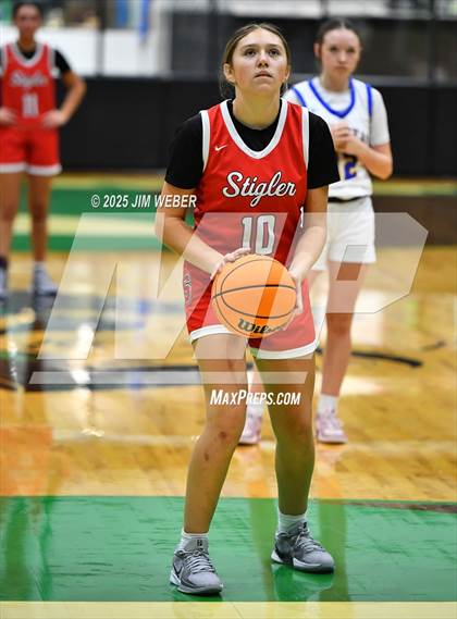 Thumbnail 2 in Chouteau-Mazie @ Stigler photogallery.