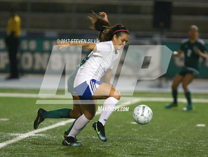 Thumbnail 2 in Eastlake vs. La Costa Canyon (CIF SDS D1 Final) photogallery.