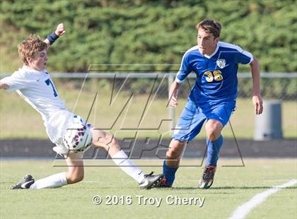 Thumbnail 3 in Carmel Christian vs Charlotte Latin photogallery.
