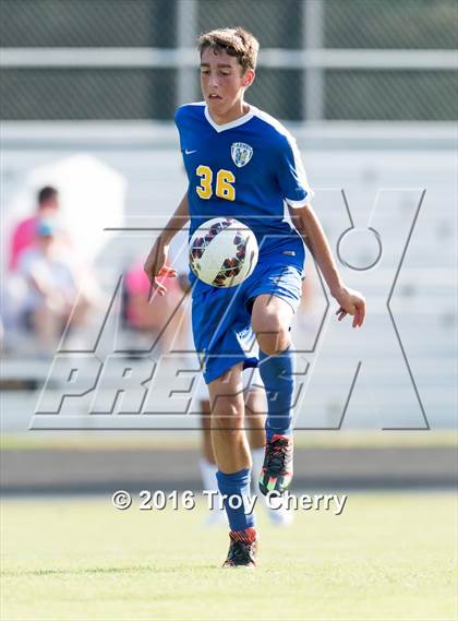 Thumbnail 1 in Carmel Christian vs Charlotte Latin photogallery.
