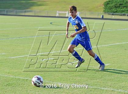 Thumbnail 3 in Carmel Christian vs Charlotte Latin photogallery.