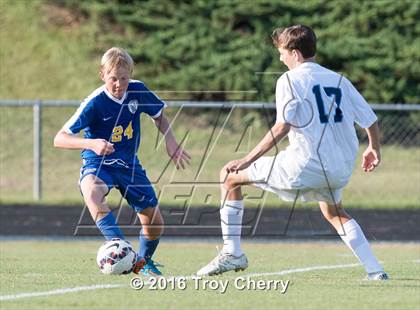Thumbnail 3 in Carmel Christian vs Charlotte Latin photogallery.