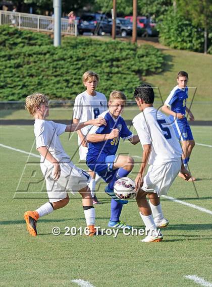 Thumbnail 2 in Carmel Christian vs Charlotte Latin photogallery.