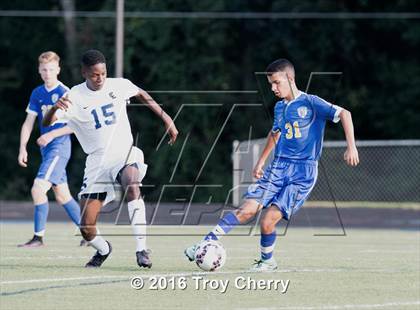 Thumbnail 1 in Carmel Christian vs Charlotte Latin photogallery.