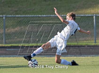 Thumbnail 1 in Carmel Christian vs Charlotte Latin photogallery.
