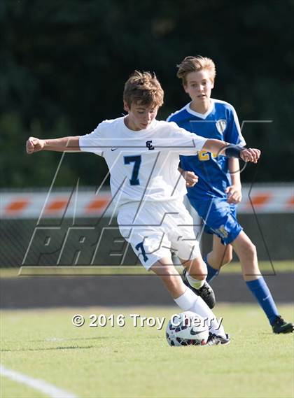 Thumbnail 1 in Carmel Christian vs Charlotte Latin photogallery.