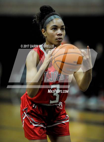 Thumbnail 2 in St. John's vs. Grandview (NIKE Tournament of Champions) photogallery.
