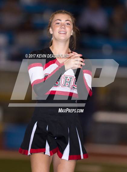 Thumbnail 2 in Grace Brethren vs. Sierra Canyon photogallery.