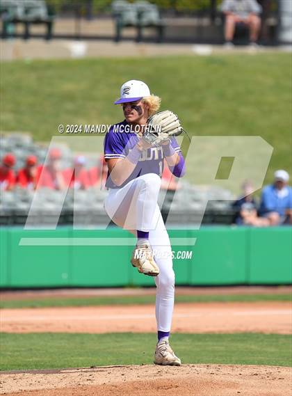 Thumbnail 3 in Routt Catholic vs. Marquette (IHSA 1A Semifinal) photogallery.
