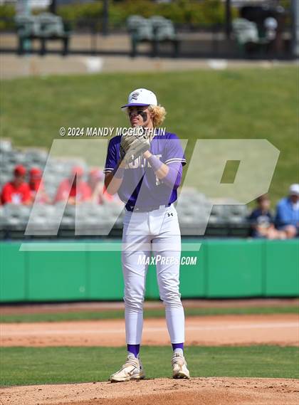 Thumbnail 2 in Routt Catholic vs. Marquette (IHSA 1A Semifinal) photogallery.