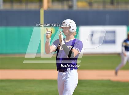 Thumbnail 3 in Routt Catholic vs. Marquette (IHSA 1A Semifinal) photogallery.