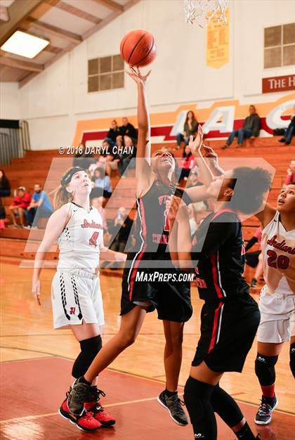 Thumbnail 3 in Village Christian vs. Hart (La Canada Tournament) photogallery.