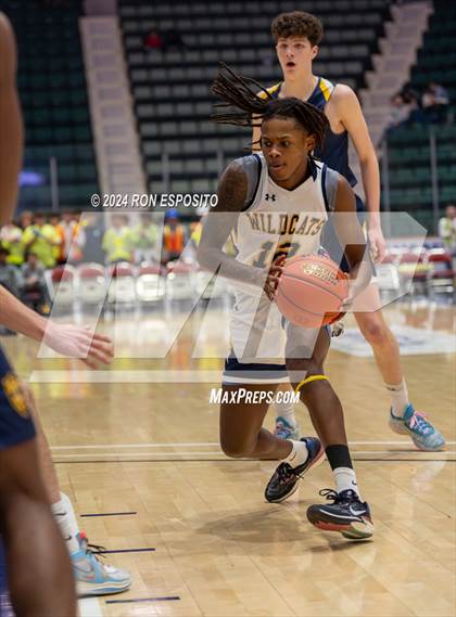 Thumbnail 3 in Our Lady of Lourdes vs West Genesee (NYSPHSAA Class AA Semifinal) photogallery.