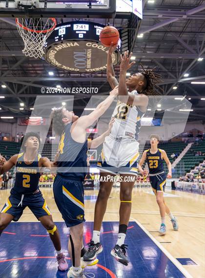 Thumbnail 2 in Our Lady of Lourdes vs West Genesee (NYSPHSAA Class AA Semifinal) photogallery.