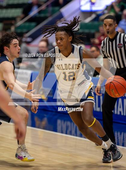 Thumbnail 3 in Our Lady of Lourdes vs West Genesee (NYSPHSAA Class AA Semifinal) photogallery.