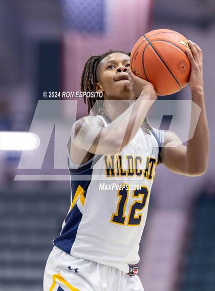 Thumbnail 1 in Our Lady of Lourdes vs West Genesee (NYSPHSAA Class AA Semifinal) photogallery.