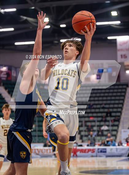 Thumbnail 1 in Our Lady of Lourdes vs West Genesee (NYSPHSAA Class AA Semifinal) photogallery.