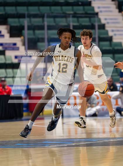 Thumbnail 2 in Our Lady of Lourdes vs West Genesee (NYSPHSAA Class AA Semifinal) photogallery.