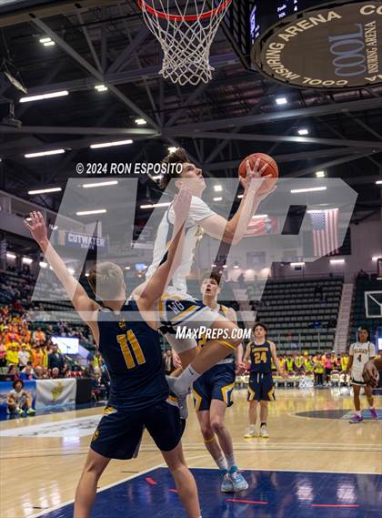 Thumbnail 3 in Our Lady of Lourdes vs West Genesee (NYSPHSAA Class AA Semifinal) photogallery.