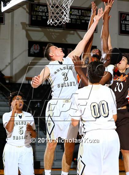 Thumbnail 1 in Grant vs. Golden Valley (Hart Tournament) photogallery.