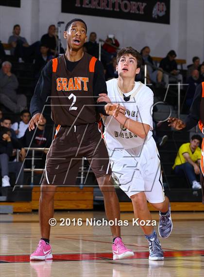 Thumbnail 1 in Grant vs. Golden Valley (Hart Tournament) photogallery.