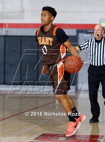 Thumbnail 1 in Grant vs. Golden Valley (Hart Tournament) photogallery.