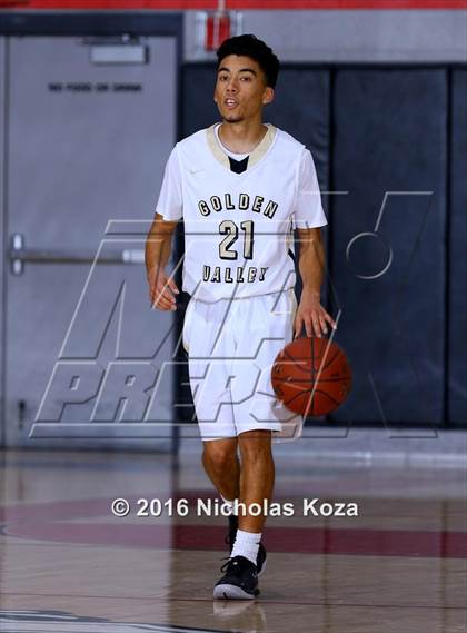 Thumbnail 3 in Grant vs. Golden Valley (Hart Tournament) photogallery.