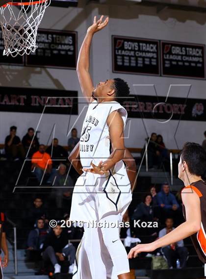 Thumbnail 1 in Grant vs. Golden Valley (Hart Tournament) photogallery.