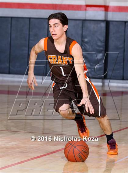 Thumbnail 1 in Grant vs. Golden Valley (Hart Tournament) photogallery.