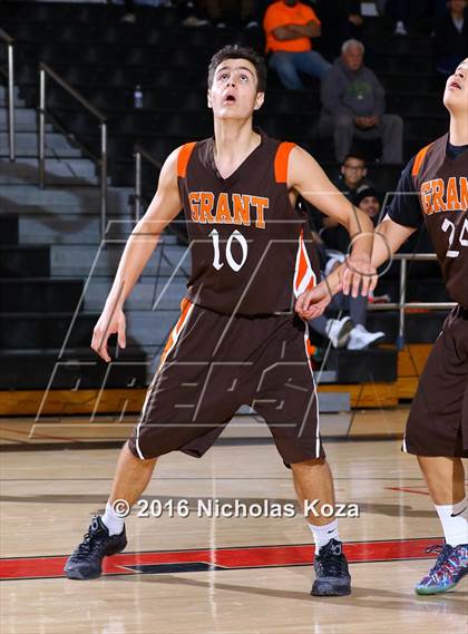 Thumbnail 1 in Grant vs. Golden Valley (Hart Tournament) photogallery.