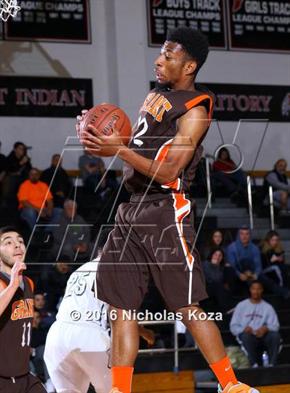 Thumbnail 3 in Grant vs. Golden Valley (Hart Tournament) photogallery.