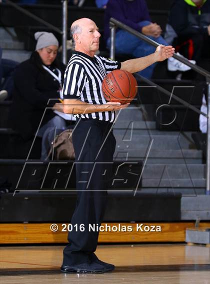 Thumbnail 3 in Grant vs. Golden Valley (Hart Tournament) photogallery.