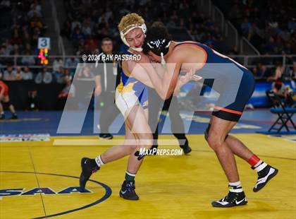 Thumbnail 1 in NYSPHSAA Wrestling Championships - Semi Finals 160 lbs - 285 lbs photogallery.