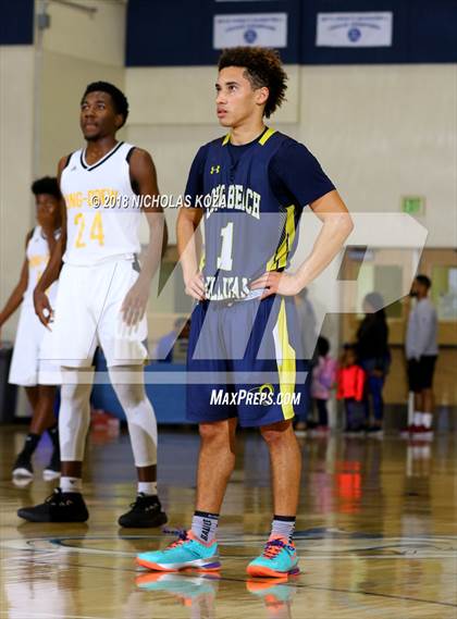 Thumbnail 2 in Millikan vs. King-Drew (MLK Day Showdown) photogallery.