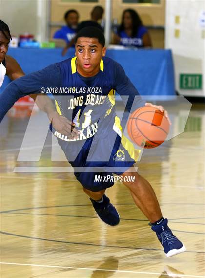 Thumbnail 2 in Millikan vs. King-Drew (MLK Day Showdown) photogallery.