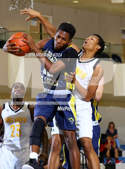 Thumbnail 1 in Millikan vs. King-Drew (MLK Day Showdown) photogallery.