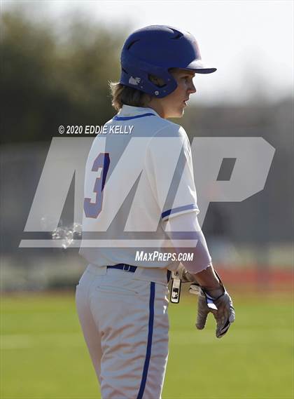Thumbnail 3 in Flower Mound Marcus vs Waco Midway (Allen Tournament) photogallery.