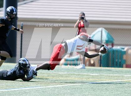 Thumbnail 3 in Regis Jesuit @ Highlands Ranch photogallery.